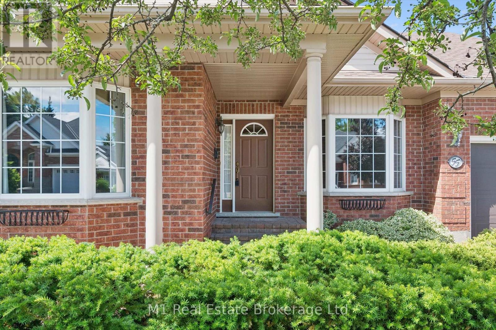 55 Honeysuckle Drive, Guelph, Ontario  N1G 4X7 - Photo 5 - X13449232