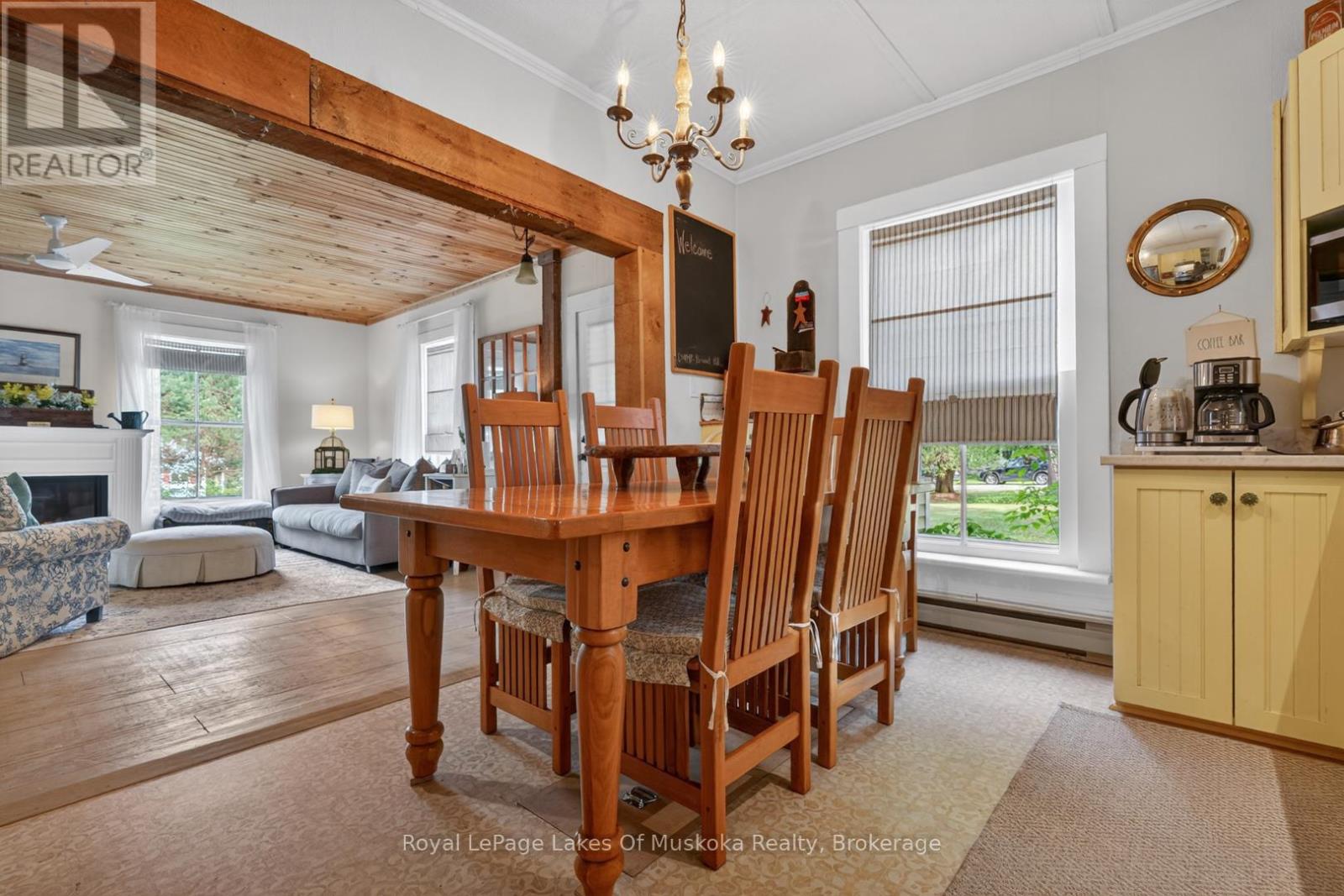 4 Spruce Street E, Lake Of Bays, Ontario  P0B 1A0 - Photo 11 - X13449238