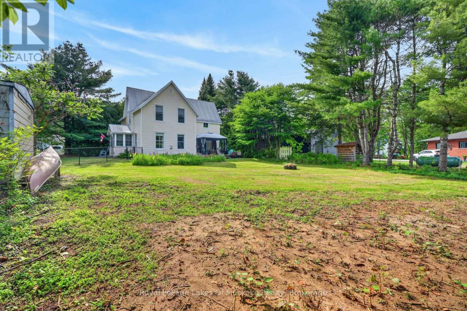 4 Spruce Street E, Lake Of Bays, Ontario  P0B 1A0 - Photo 27 - X13449238