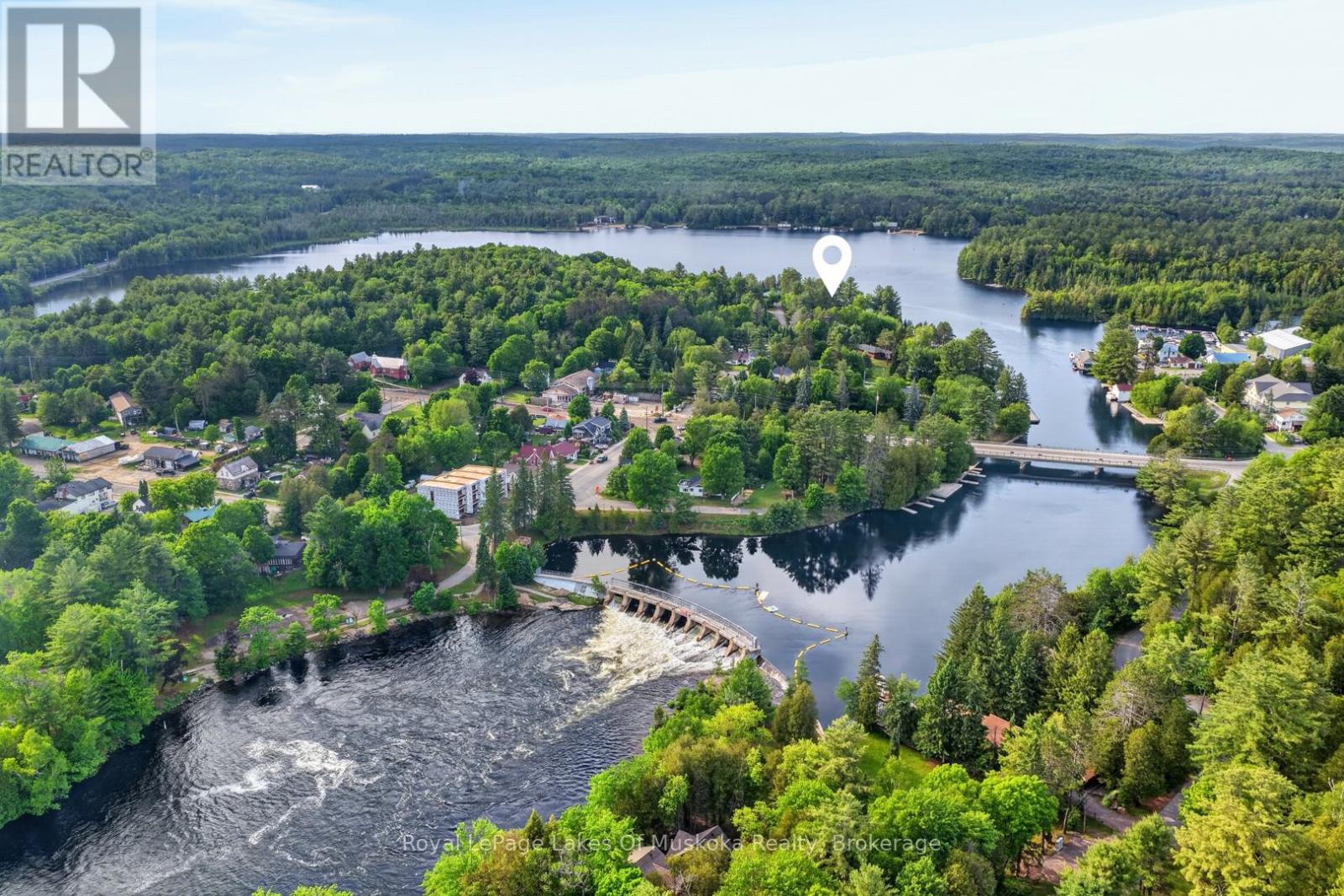 4 Spruce Street E, Lake Of Bays, Ontario  P0B 1A0 - Photo 38 - X13449238