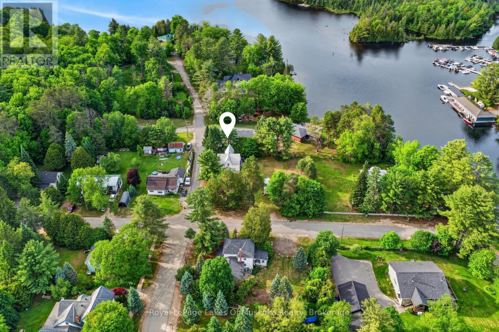 4 Spruce Street E, Lake Of Bays, Ontario  P0B 1A0 - Photo 44 - X13449238