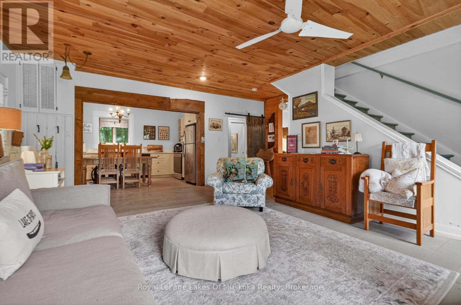 4 Spruce Street E, Lake Of Bays, Ontario  P0B 1A0 - Photo 5 - X13449238