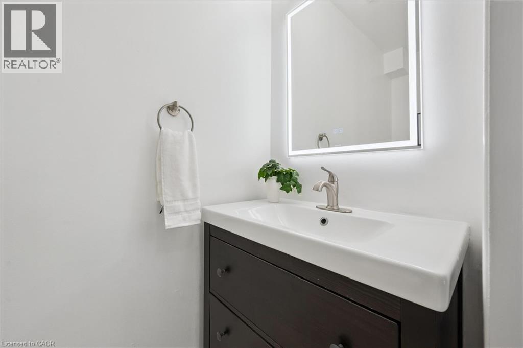 600 White Elm Boulevard Unit# 9, Waterloo, Ontario  N2V 2V2 - Photo 10 - 40839715