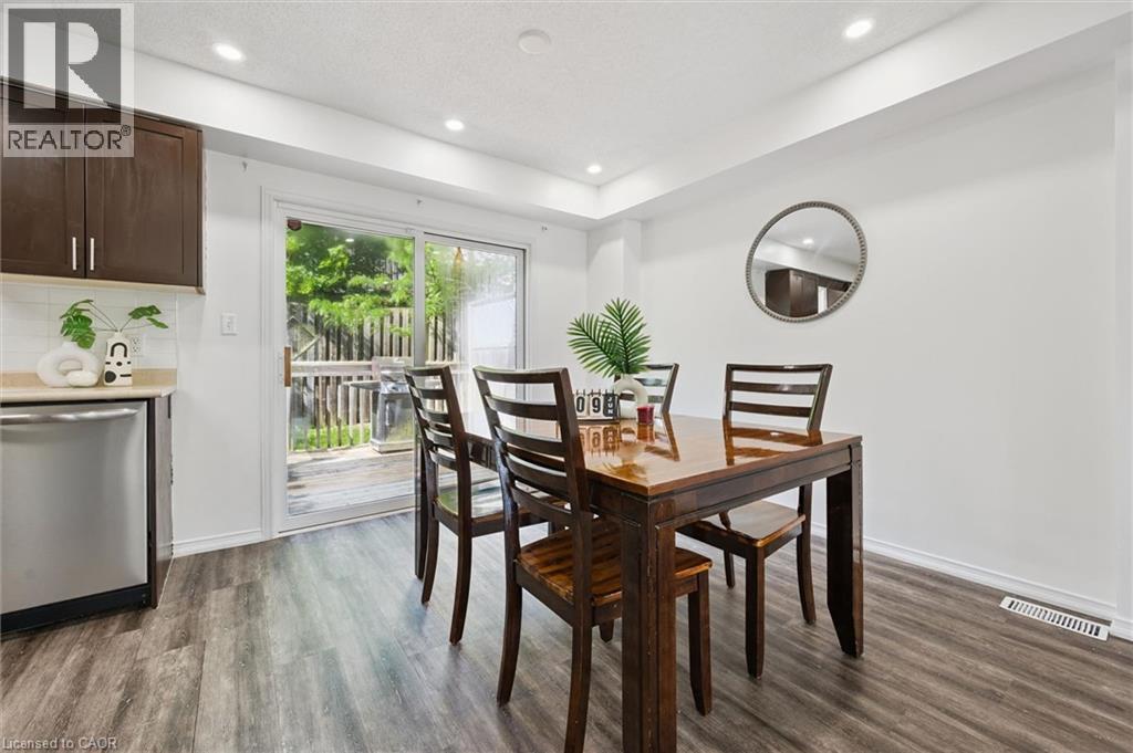 600 White Elm Boulevard Unit# 9, Waterloo, Ontario  N2V 2V2 - Photo 5 - 40839715