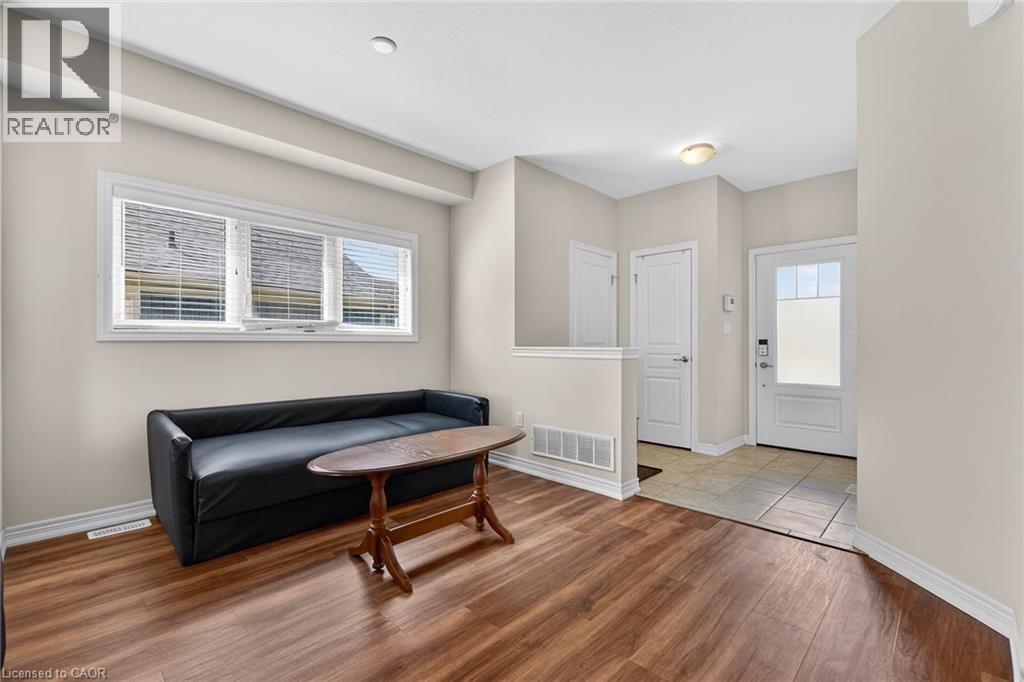 9 Winterberry Boulevard, Thorold, Ontario  L2V 0J1 - Photo 6 - 40839991