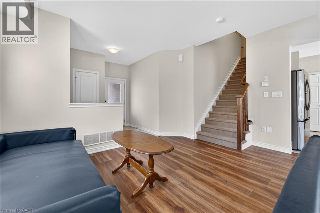 9 Winterberry Boulevard, Thorold, Ontario  L2V 0J1 - Photo 7 - 40839991