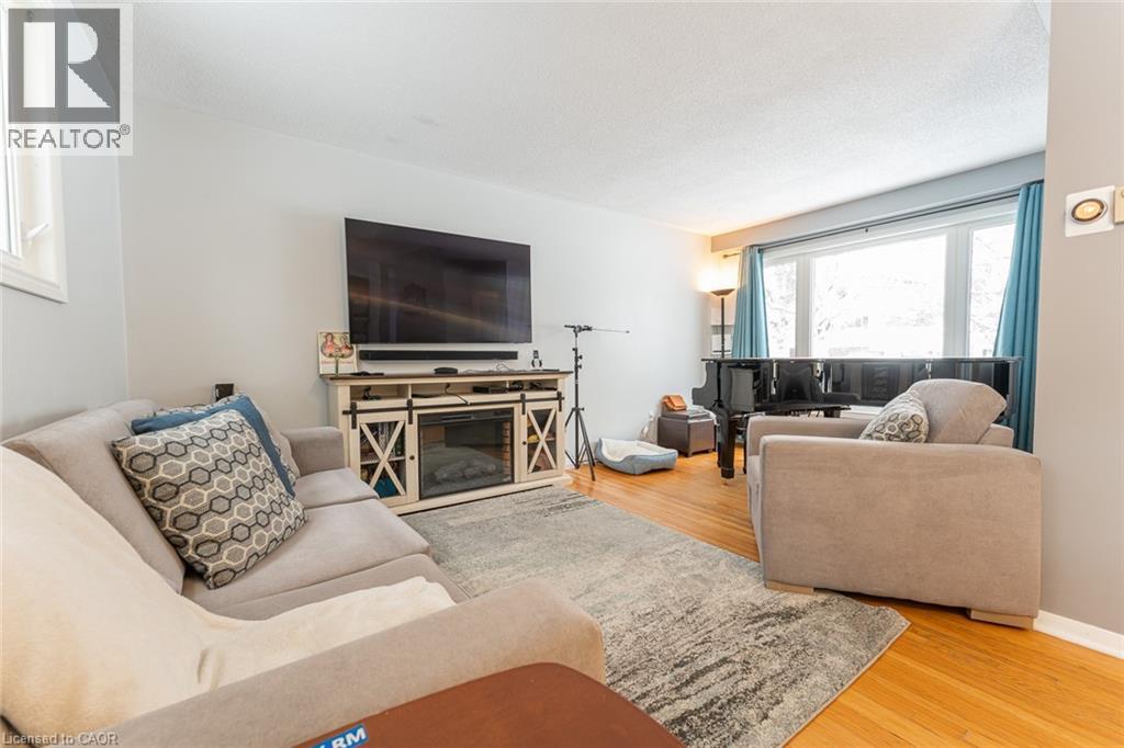 206 6th Avenue E, Owen Sound, Ontario  N4K 2T3 - Photo 13 - 40839825