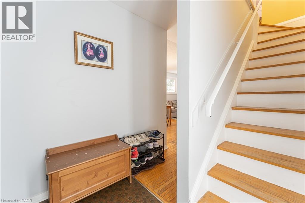 206 6th Avenue E, Owen Sound, Ontario  N4K 2T3 - Photo 6 - 40839825