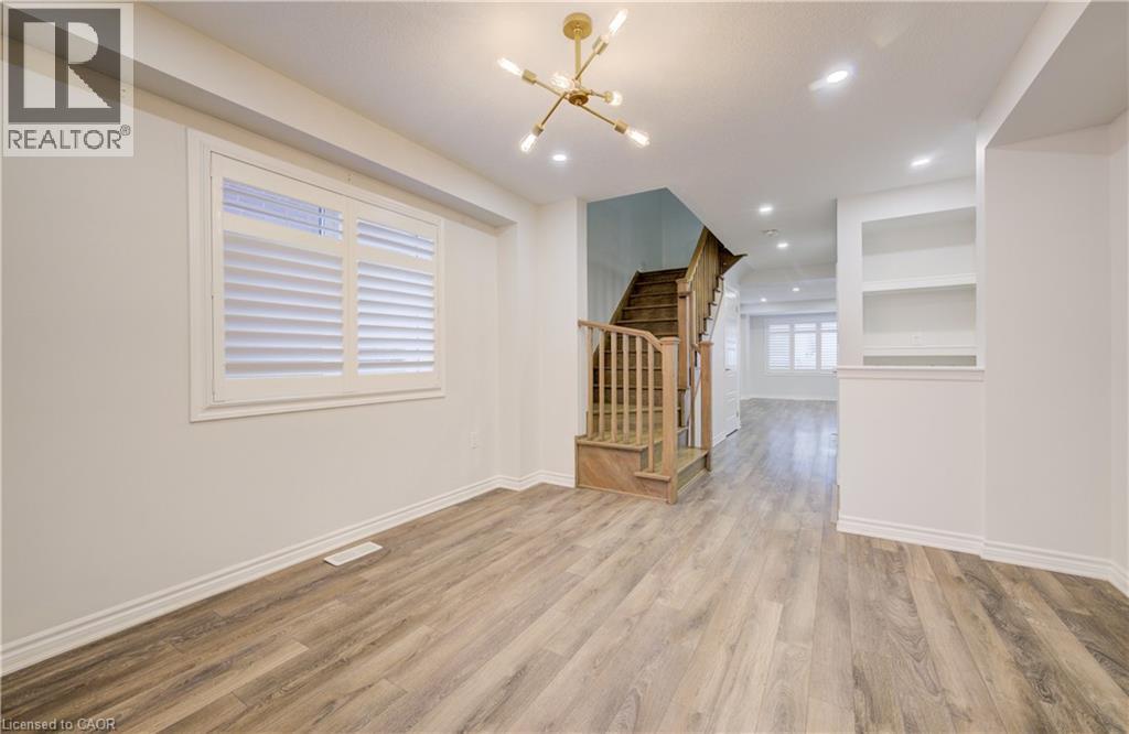 302 Jean Landing, Milton, Ontario  L9E 1C6 - Photo 6 - 40840216