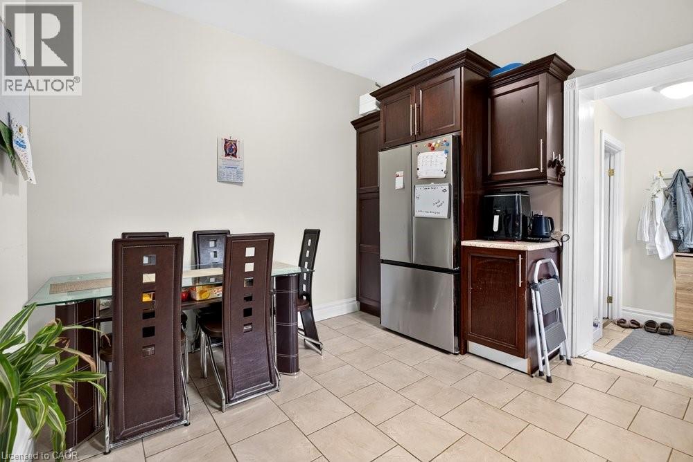 221 Grand River Avenue, Brantford, Ontario  N3T 4Y3 - Photo 13 - 40836866