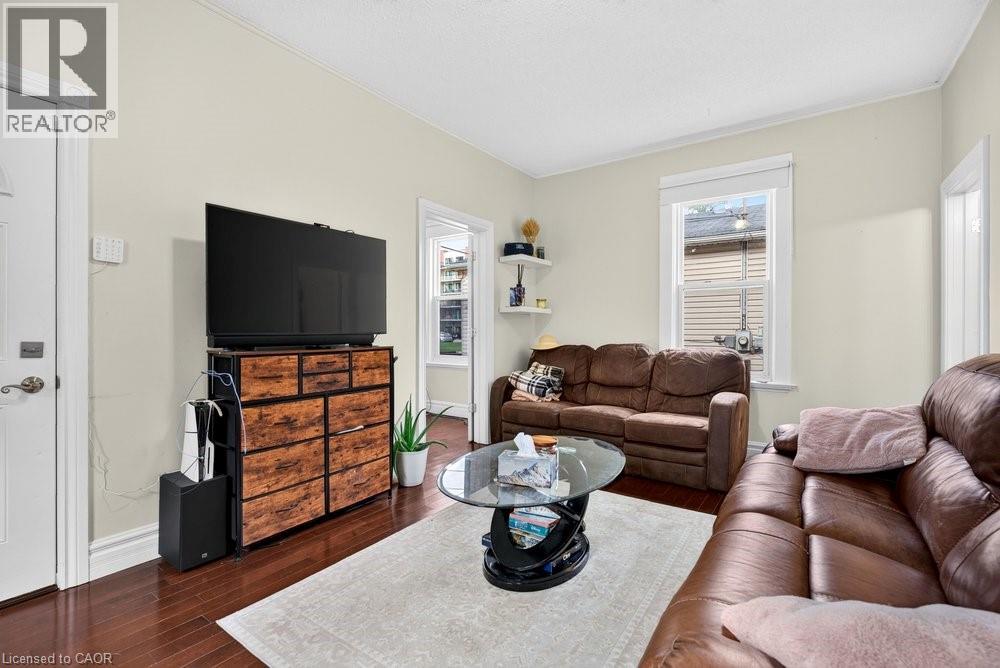 221 Grand River Avenue, Brantford, Ontario  N3T 4Y3 - Photo 6 - 40836866