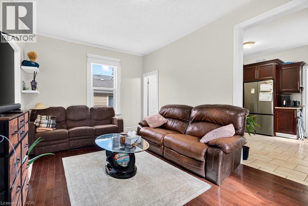 221 Grand River Avenue, Brantford, Ontario  N3T 4Y3 - Photo 7 - 40836866