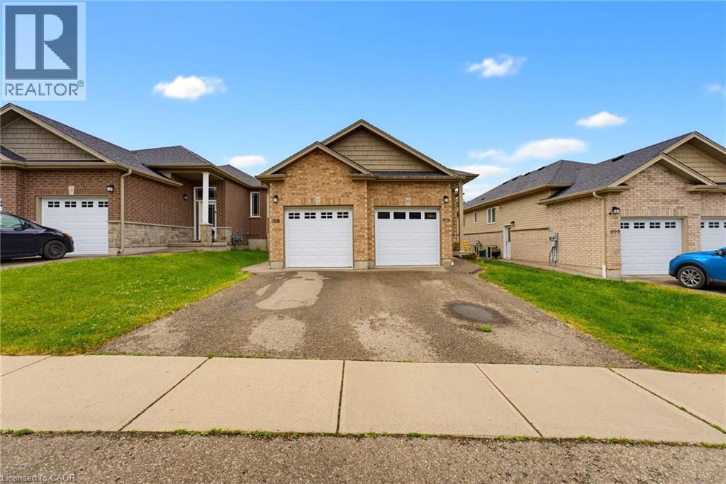 185 Wedgewood Drive, Woodstock, Ontario  N4T 0K1 - Photo 2 - 40837803