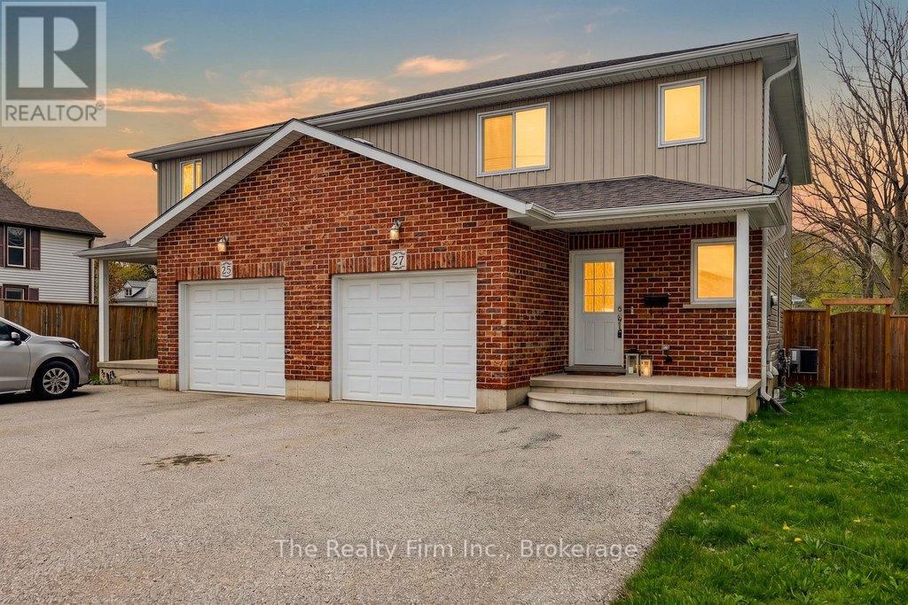 27 Catherine Street, Ingersoll, Ontario  N5C 1L2 - Photo 2 - X13450440
