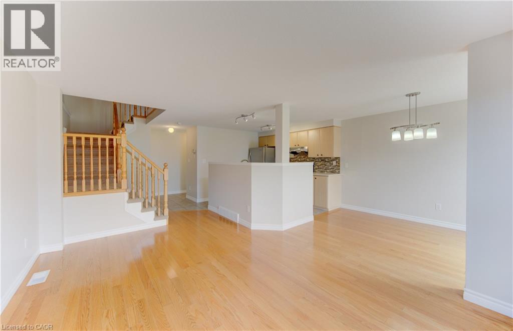 15 Cotton Grass Street, Kitchener, Ontario  N2E 3T7 - Photo 11 - 40839048