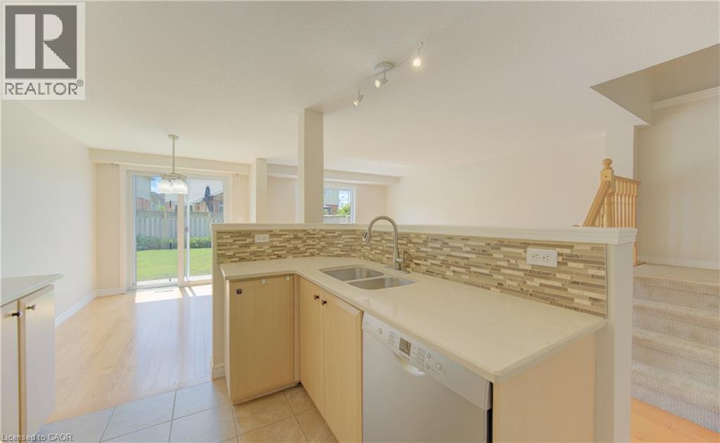 15 Cotton Grass Street, Kitchener, Ontario  N2E 3T7 - Photo 14 - 40839048