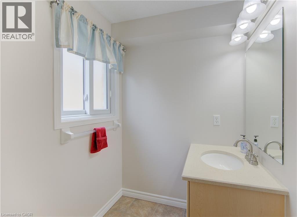 15 Cotton Grass Street, Kitchener, Ontario  N2E 3T7 - Photo 15 - 40839048