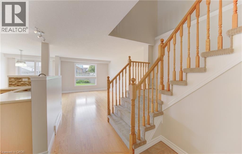 15 Cotton Grass Street, Kitchener, Ontario  N2E 3T7 - Photo 4 - 40839048