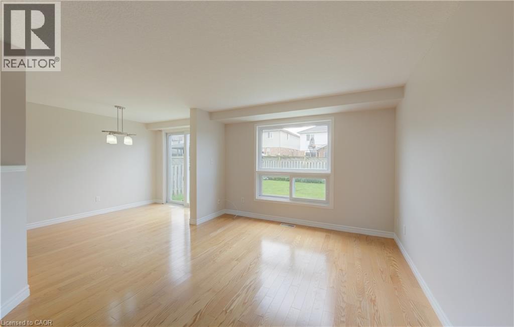 15 Cotton Grass Street, Kitchener, Ontario  N2E 3T7 - Photo 8 - 40839048