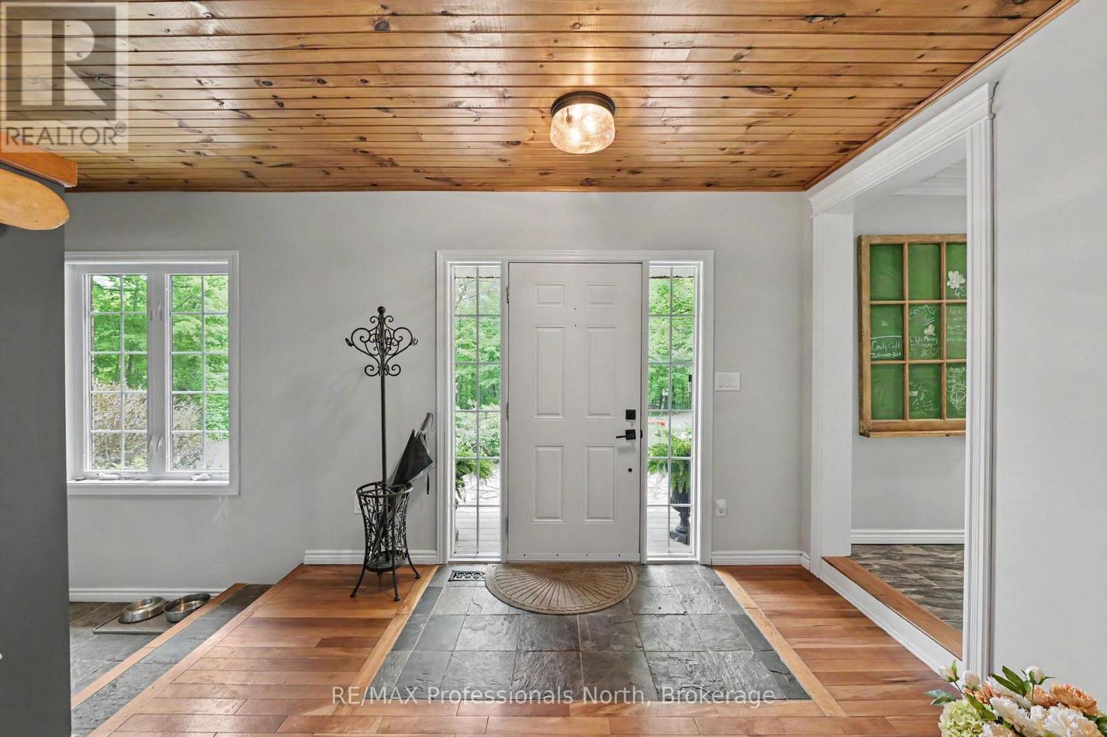1661 Hospitality Road, Minden Hills, Ontario  K0M 2K0 - Photo 3 - X13450978