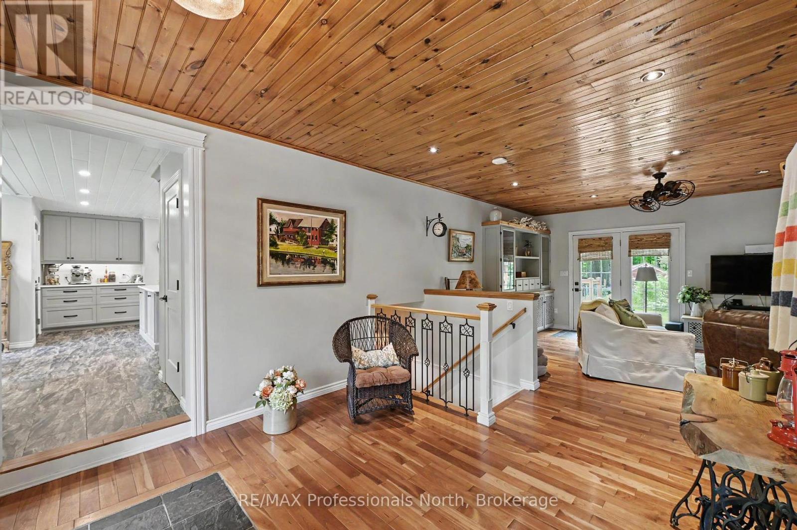 1661 Hospitality Road, Minden Hills, Ontario  K0M 2K0 - Photo 6 - X13450978