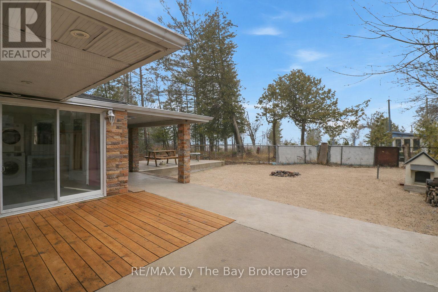 54 Homewood Avenue, Wasaga Beach, Ontario  L9Z 2M2 - Photo 4 - S13451232