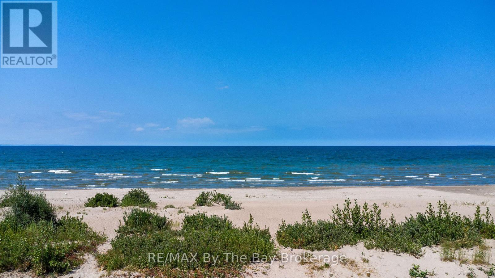 54 Homewood Avenue, Wasaga Beach, Ontario  L9Z 2M2 - Photo 6 - S13451232