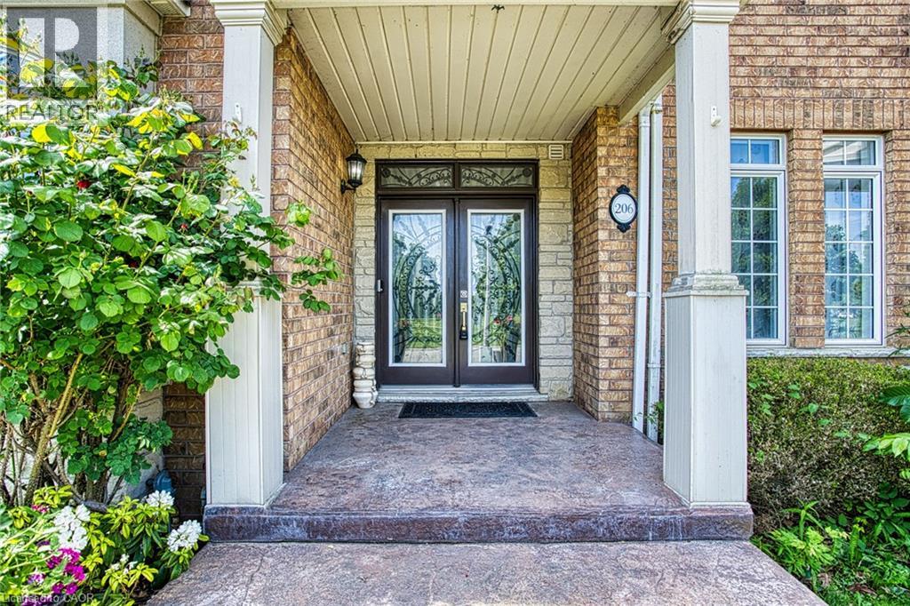 206 Springstead Avenue, Stoney Creek, Ontario  L8E 6E8 - Photo 2 - 40839489