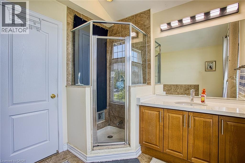 206 Springstead Avenue, Stoney Creek, Ontario  L8E 6E8 - Photo 21 - 40839489