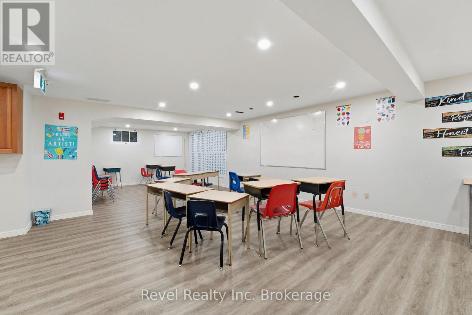 87 Blandford Street, East Zorra-Tavistock, Ontario  N0J 1M0 - Photo 32 - X13451290