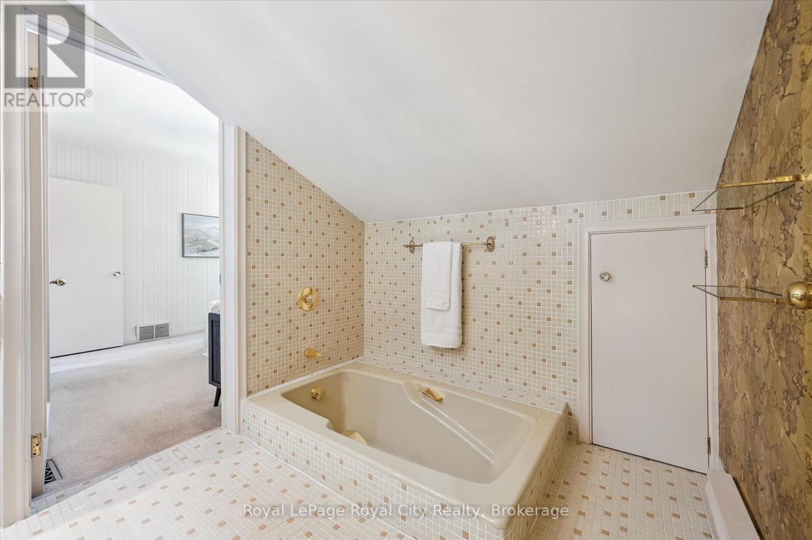 67 Woodside Road, Guelph, Ontario  N1G 2H1 - Photo 38 - X13451266