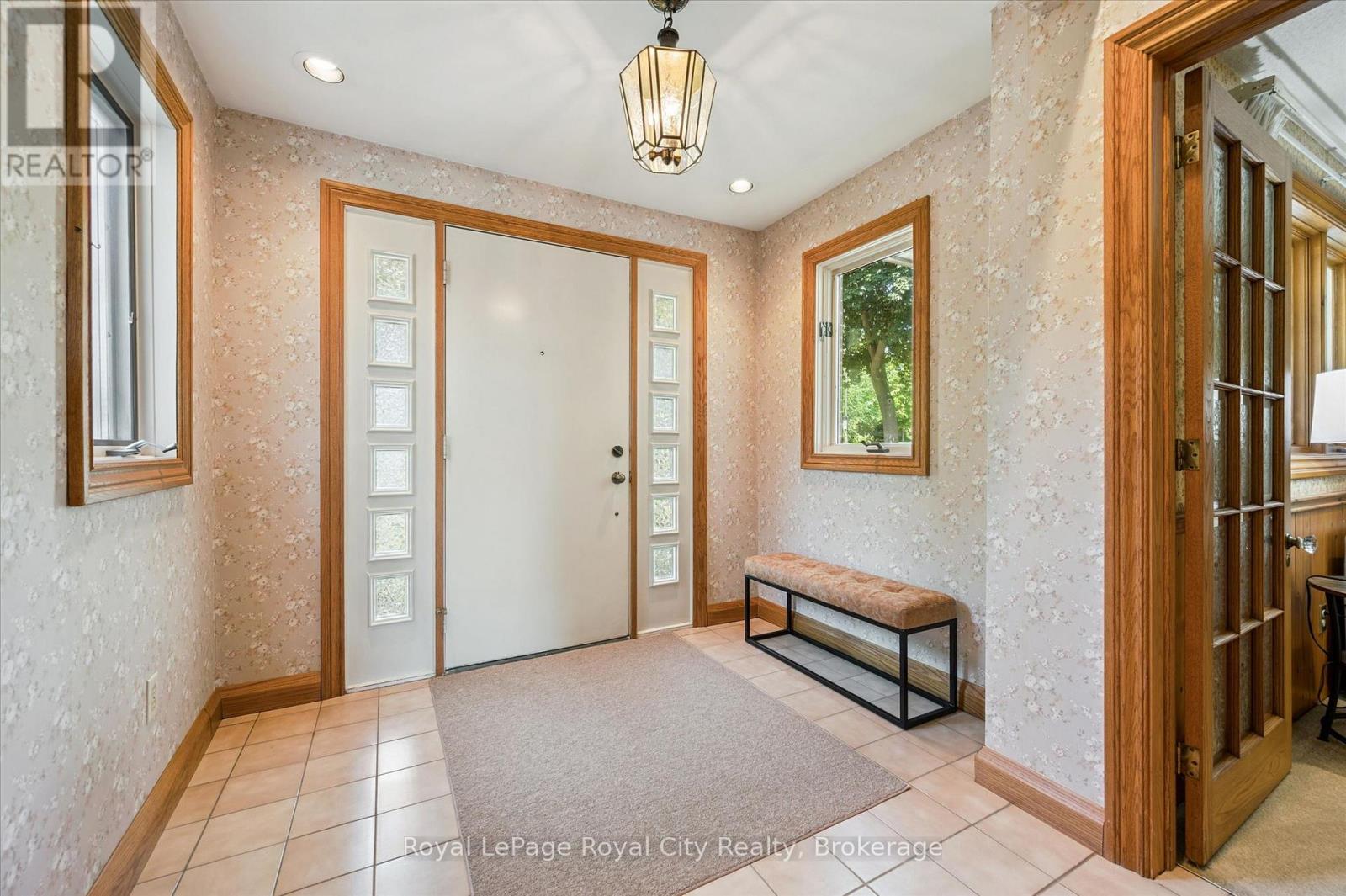 67 Woodside Road, Guelph, Ontario  N1G 2H1 - Photo 5 - X13451266