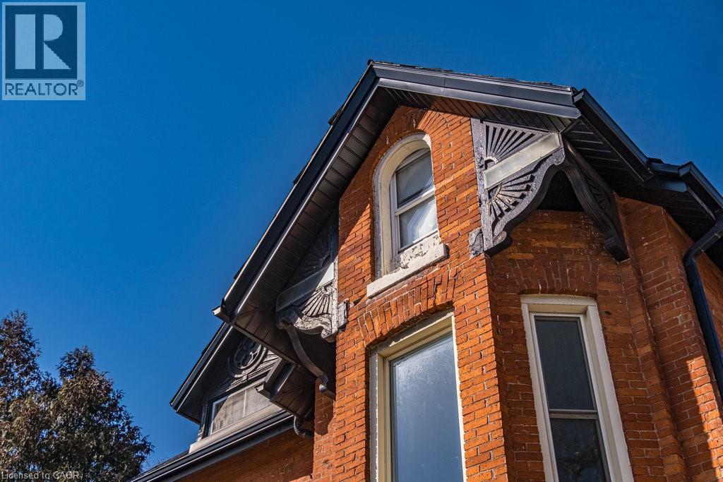 270 Queen Street S, Hamilton, Ontario  L8P 3T3 - Photo 9 - 40839339