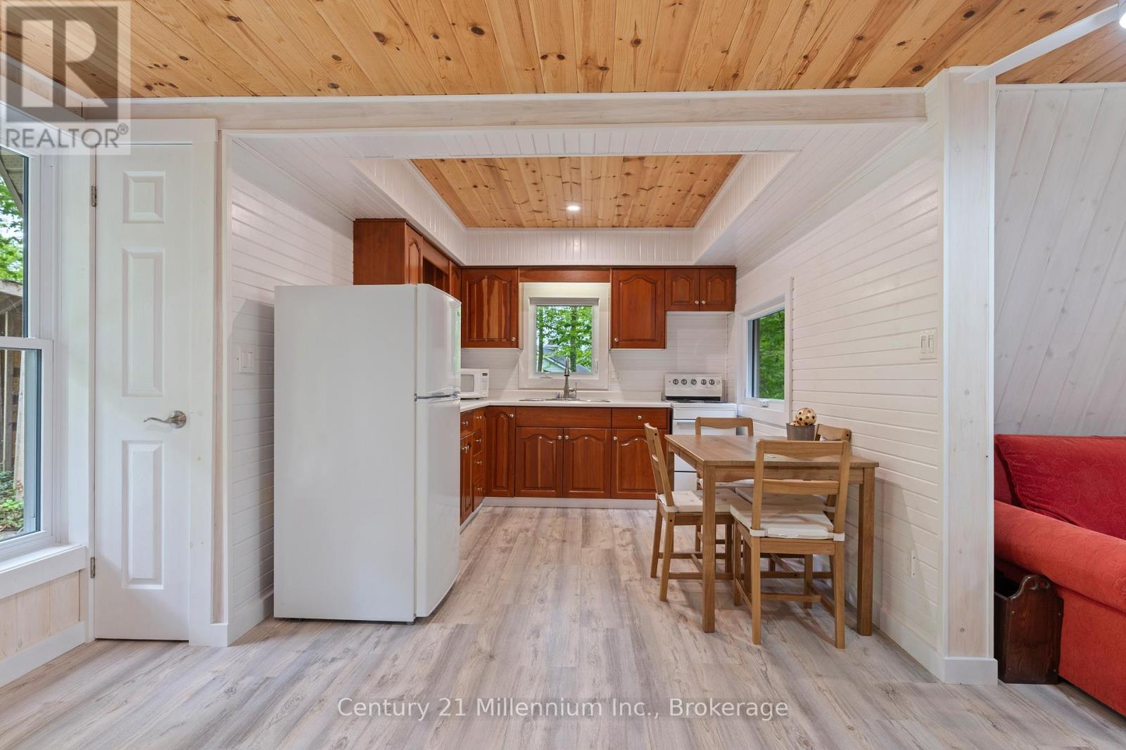 67 Chapel Crescent, South Bruce Peninsula, Ontario  N0H 2T0 - Photo 13 - X13451668