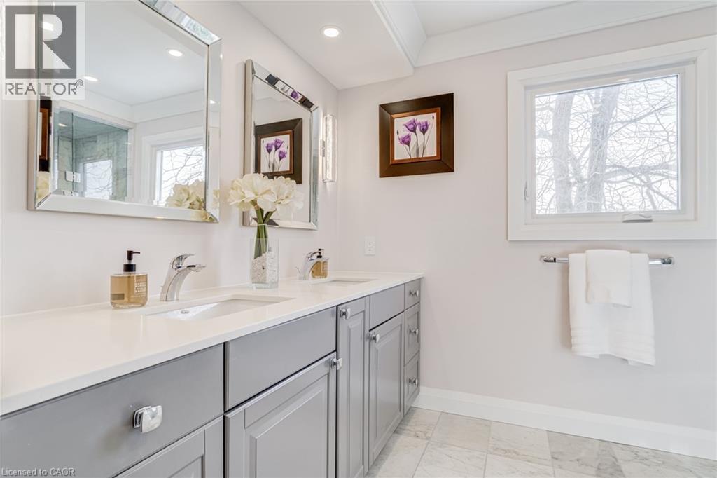 1320 Monmouth Drive, Burlington, Ontario  L7P 3J6 - Photo 22 - 40840143