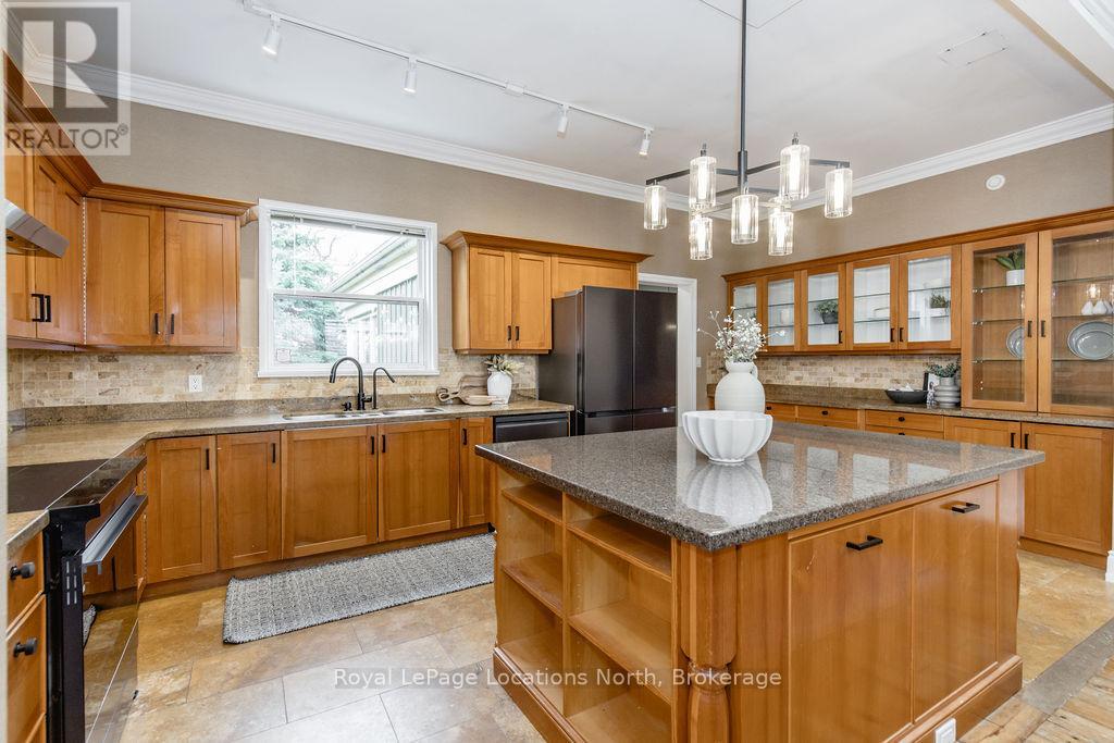 795853 Grey 19 Road, Collingwood, Ontario  L9Y 3Y9 - Photo 17 - S13452012