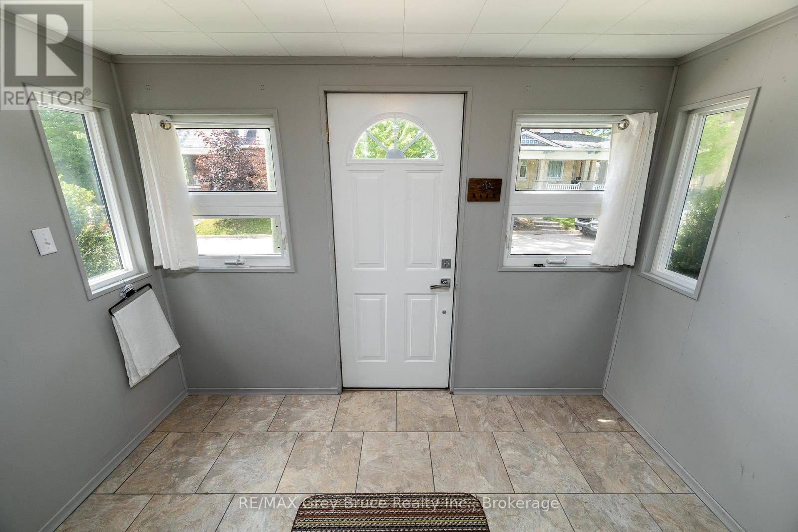 177 2nd Avenue Sw, Arran-Elderslie, Ontario  N0G 1L0 - Photo 7 - X13451770