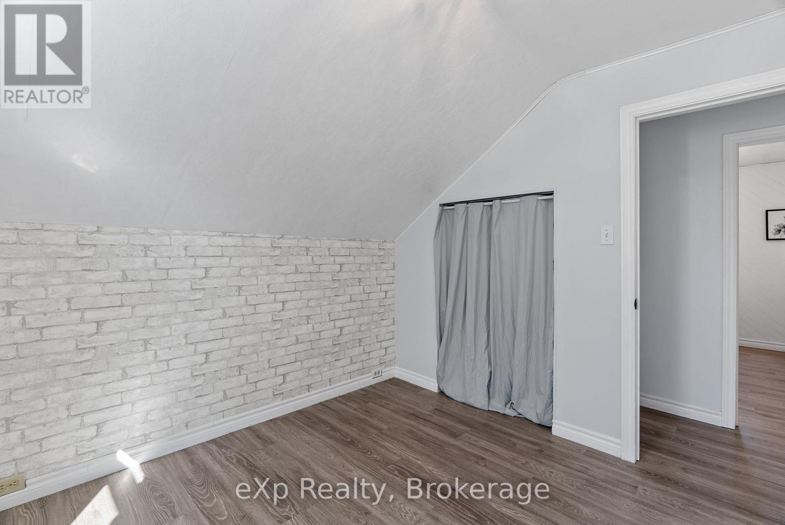 63 Guelph Street, Stratford, Ontario  N5A 3W7 - Photo 22 - X13452320