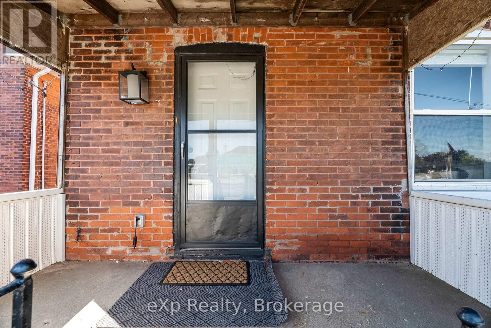 63 Guelph Street, Stratford, Ontario  N5A 3W7 - Photo 7 - X13452320