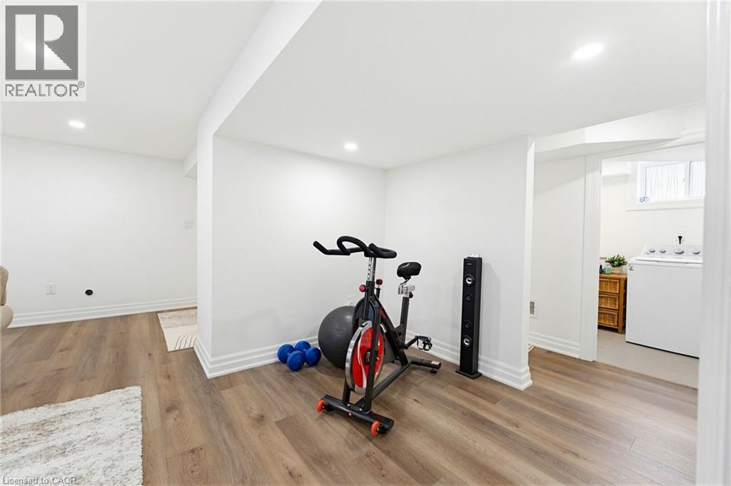 586 Woodland Avenue, Burlington, Ontario  L7R 2S5 - Photo 29 - 40840453