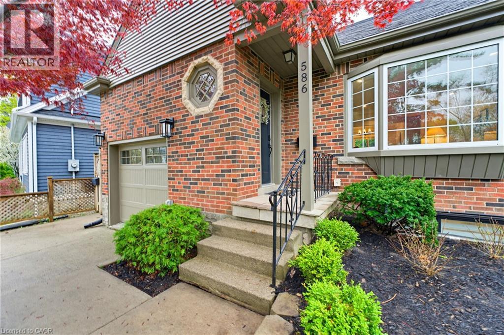 586 Woodland Avenue, Burlington, Ontario  L7R 2S5 - Photo 3 - 40840453