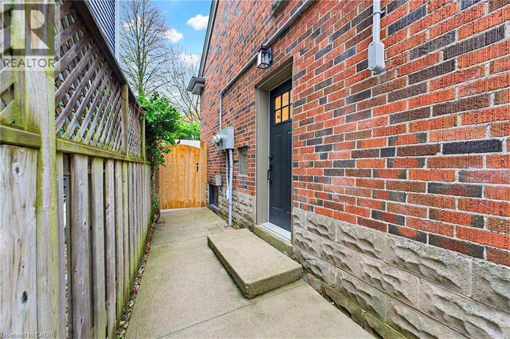 586 Woodland Avenue, Burlington, Ontario  L7R 2S5 - Photo 34 - 40840453