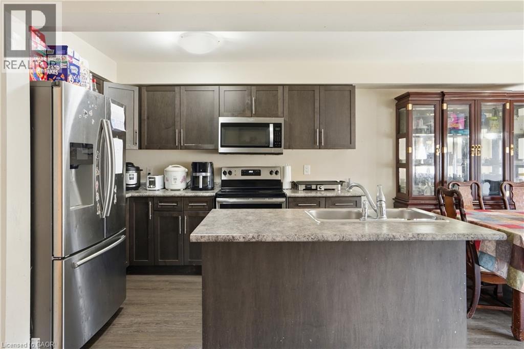 584 Julia Drive, Welland, Ontario  L3C 0G8 - Photo 6 - 40840394