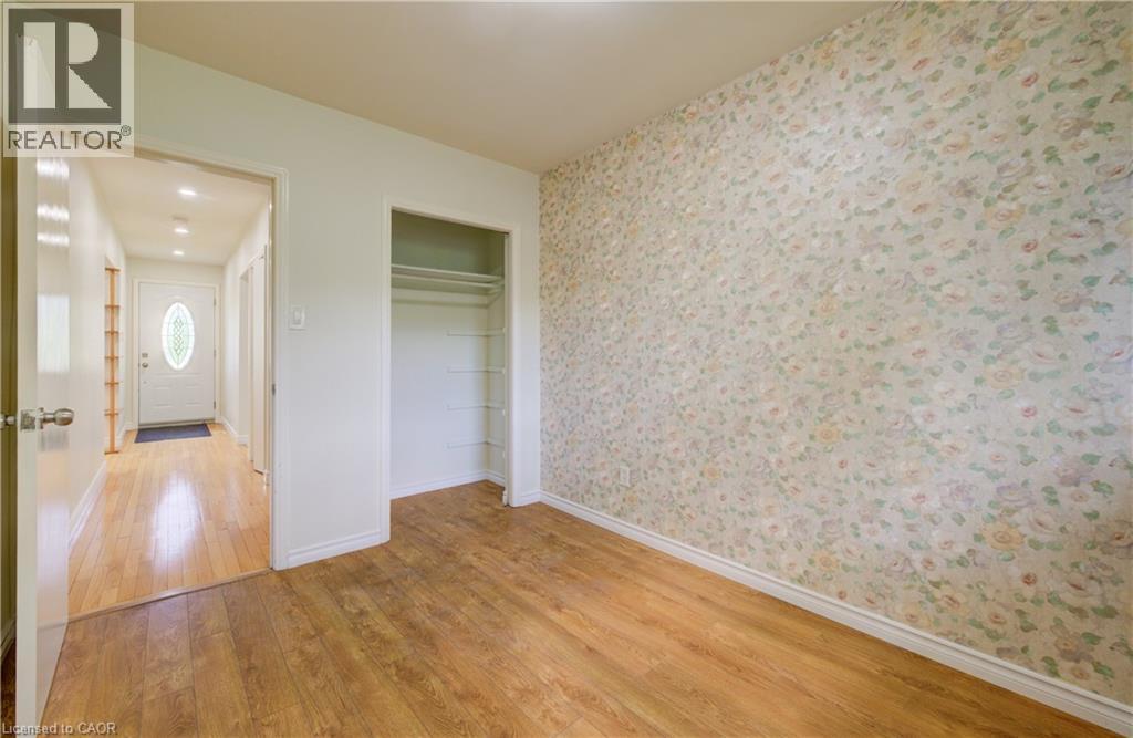 543 Glen Forrest Boulevard, Waterloo, Ontario  N2L 4J3 - Photo 15 - 40840389