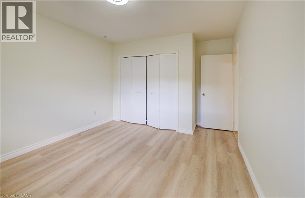 543 Glen Forrest Boulevard, Waterloo, Ontario  N2L 4J3 - Photo 17 - 40840389