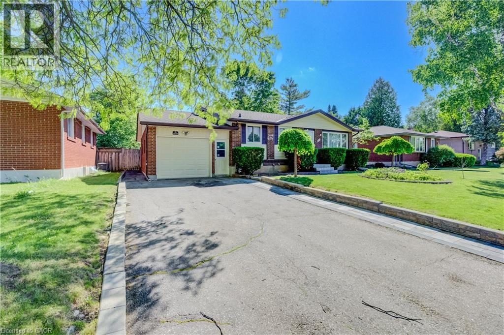 543 Glen Forrest Boulevard, Waterloo, Ontario  N2L 4J3 - Photo 3 - 40840389