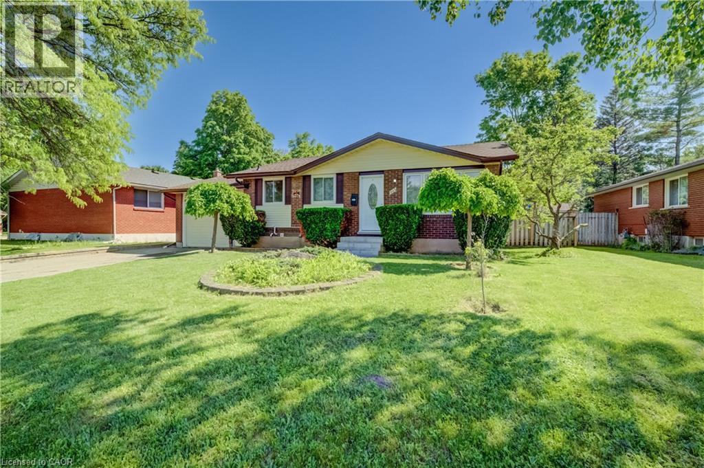 543 Glen Forrest Boulevard, Waterloo, Ontario  N2L 4J3 - Photo 4 - 40840389