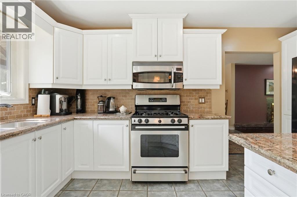1321 Fairway Court, Burlington, Ontario  L7P 1M5 - Photo 13 - 40840353
