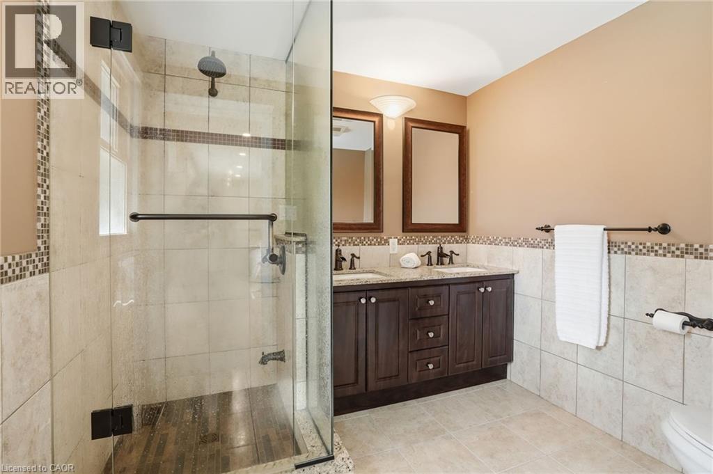 1321 Fairway Court, Burlington, Ontario  L7P 1M5 - Photo 19 - 40840353