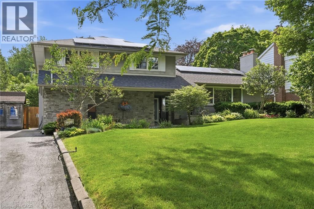 1321 Fairway Court, Burlington, Ontario  L7P 1M5 - Photo 2 - 40840353